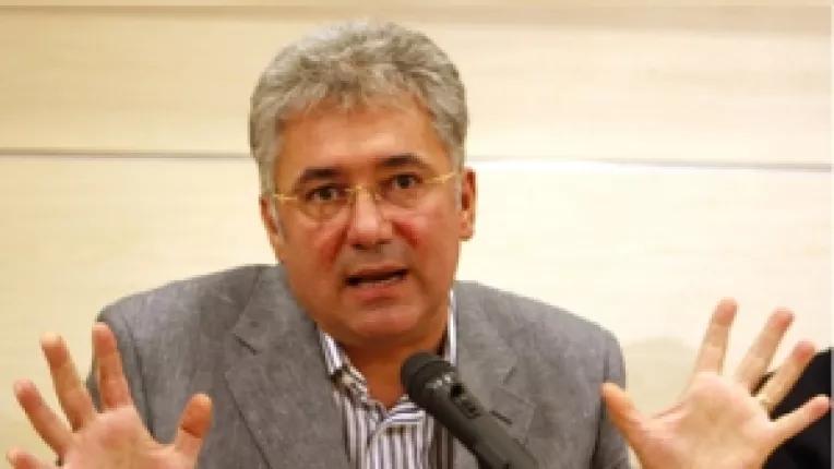 Adriean Videanu, ministrul Economiei, a declarat ca nu se pune problema unui nou imprumut la FMI