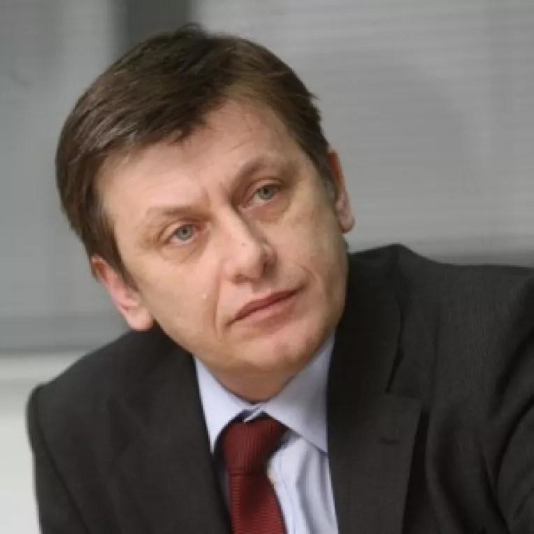 Cel mai frumos dar de Craciun: Discursul lui Crin Antonescu in Parlament