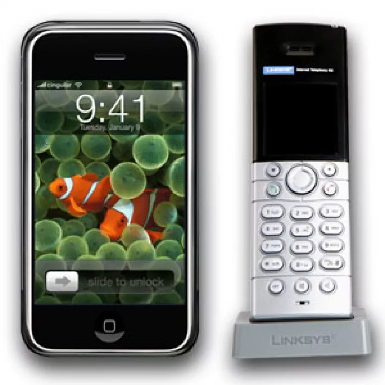 Din doua variante probabile, Apple si Cisco o aleg pe a treia