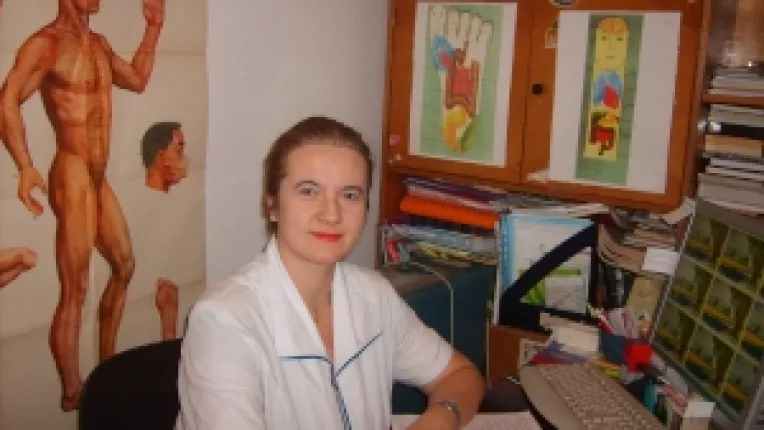 Dr. Iuliana Avadanei: "Lumina polarizata reface nivelele de energie si stimuleaza sistemul imunitar!"