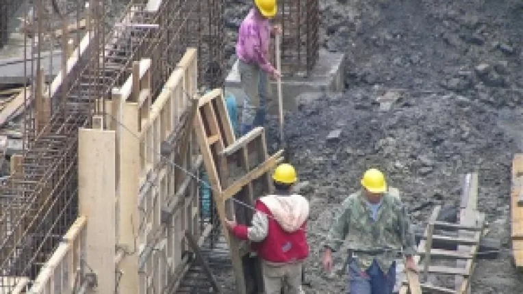 Economia judetului merge in pierdere.