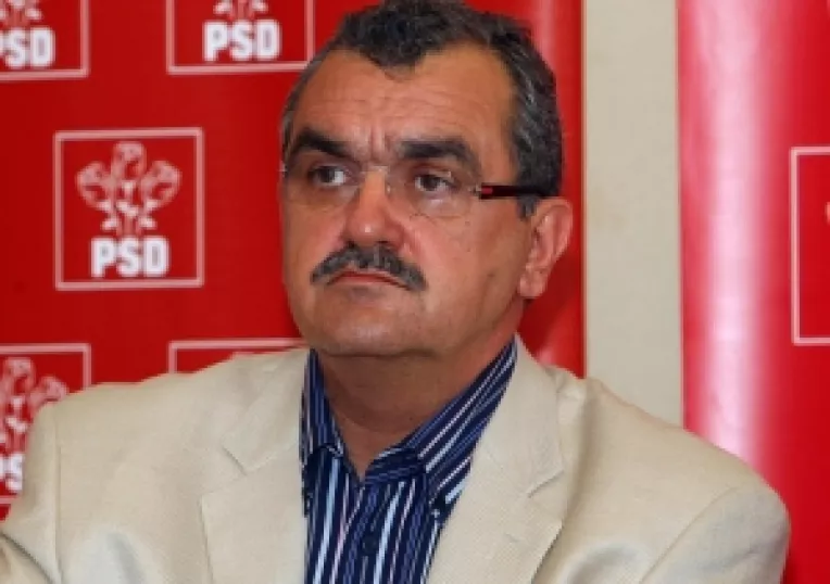 Mitrea: Presedintele PDL, Traian Basescu controleaza serviciile de informatii, toti suntem ascultati