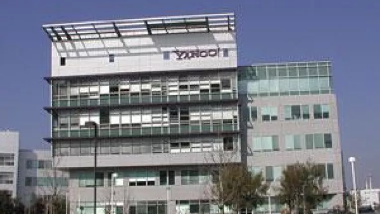 Noi versiuni ale serviciilor Yahoo Toolbar si Yahoo Bookmarks