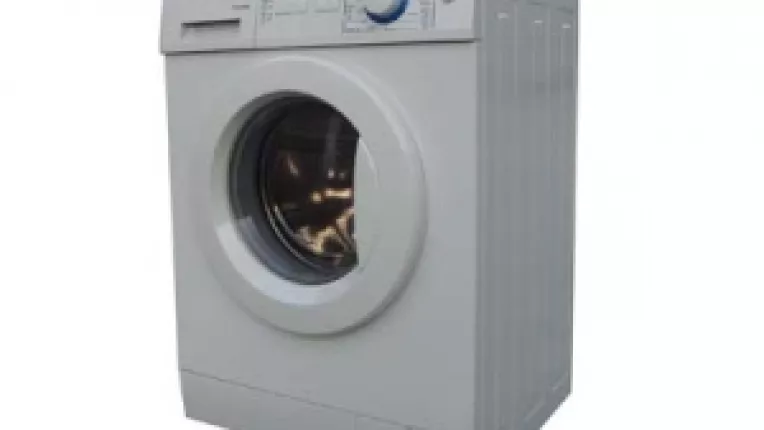 O femeie de 27 de ani a murit pentru ca a uitat sa scoata masina de spalat din priza!