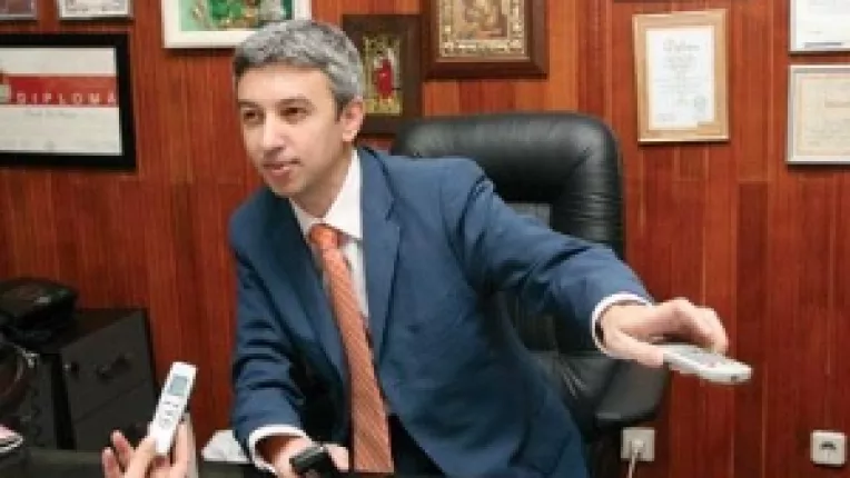 OTV: Dan Diaconescu respinge oferta de fuziune a Partidului Poporului cu partidul generalului Oprea 