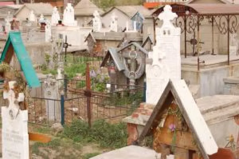 Proprietari pe lumea cealalta