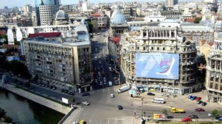 Spatiile comerciale de pe Magheru si Calea Victoriei au preturi exorbitante