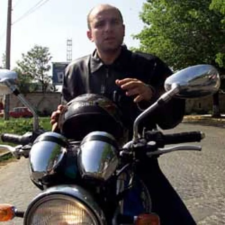 Un pas mic pentru PD, un mare sut pentru Gusa